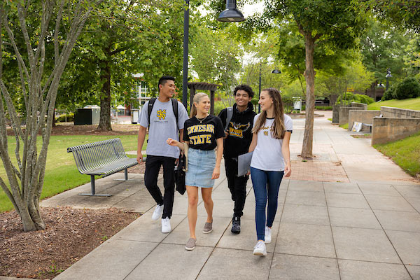 KSU students walking on campus